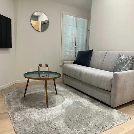 Casa vacanze Scandinavian Urban 4 - 1br In Center Close To The And The Palais Cannes